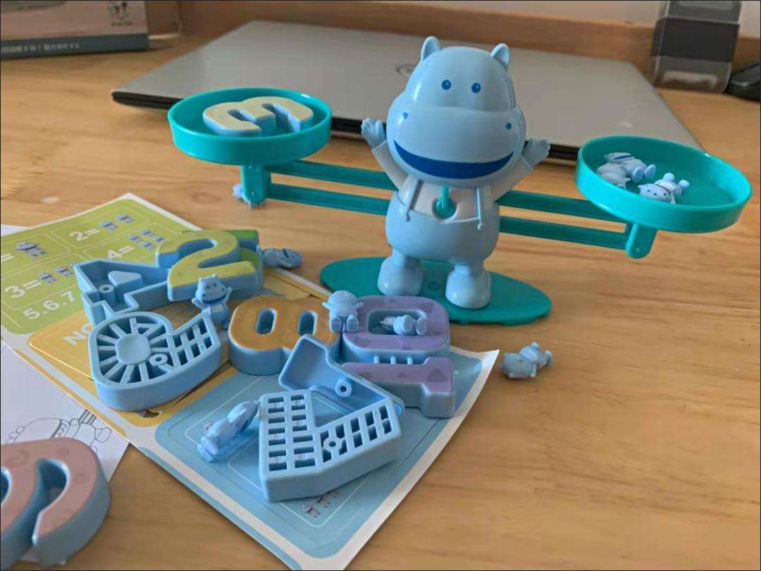 Hippo Balance Scale Math Toys for Children